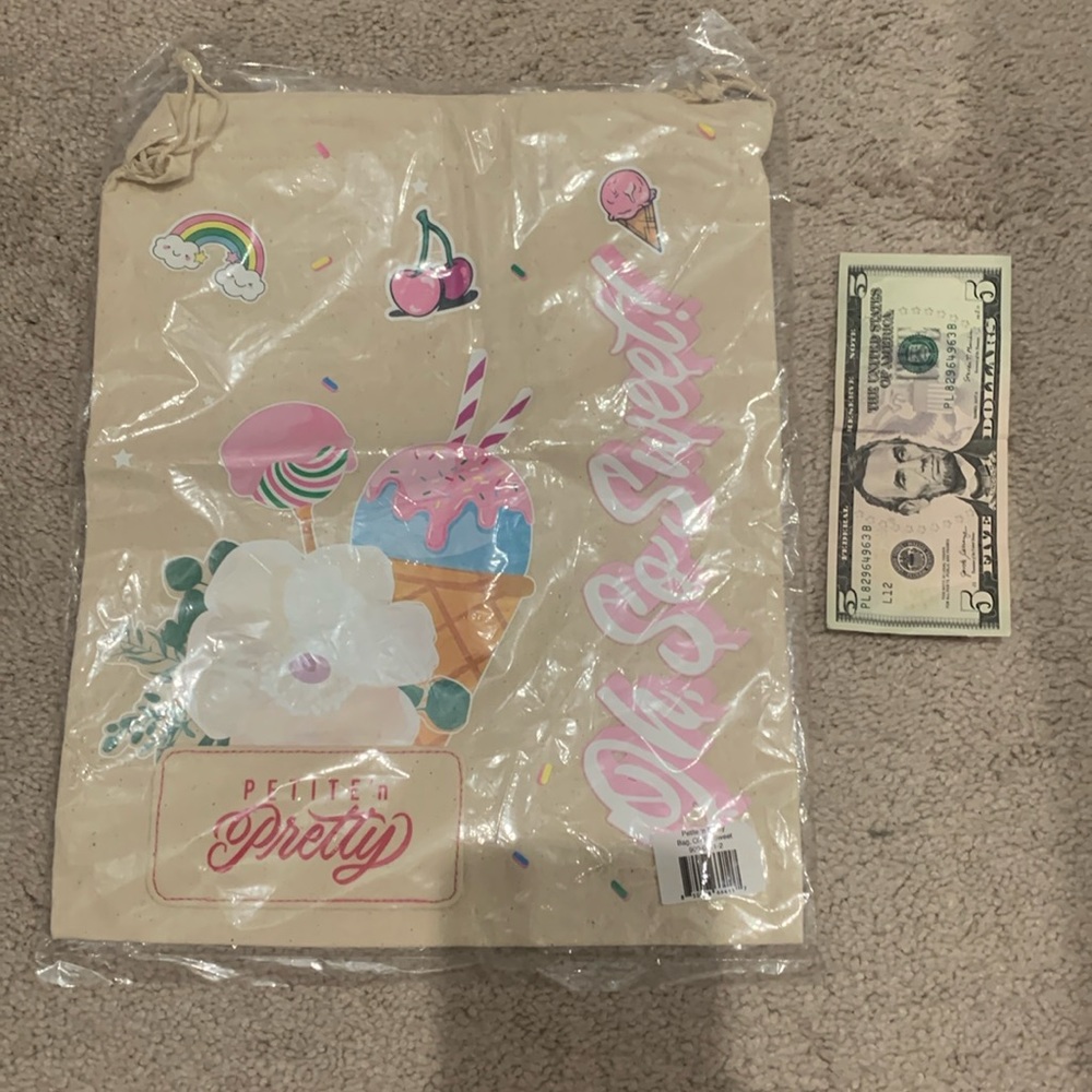 Petite n Pretty Pull String Bag